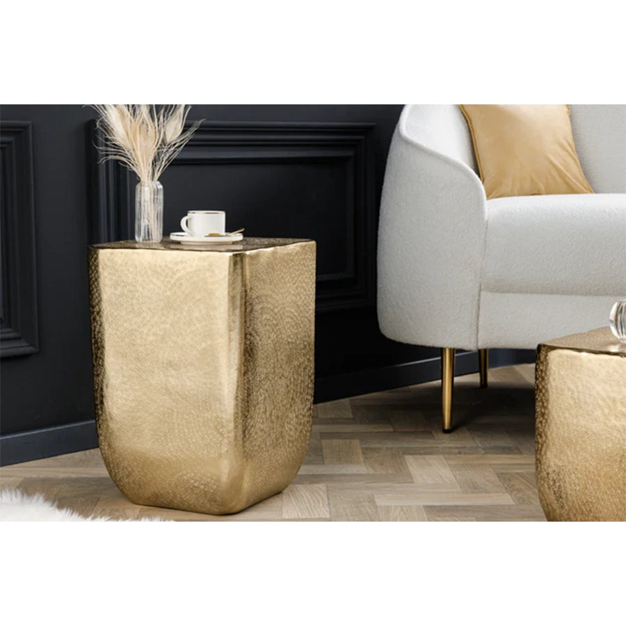 Masa cafea gold din aluminiu Unit 45 Invicta Interior