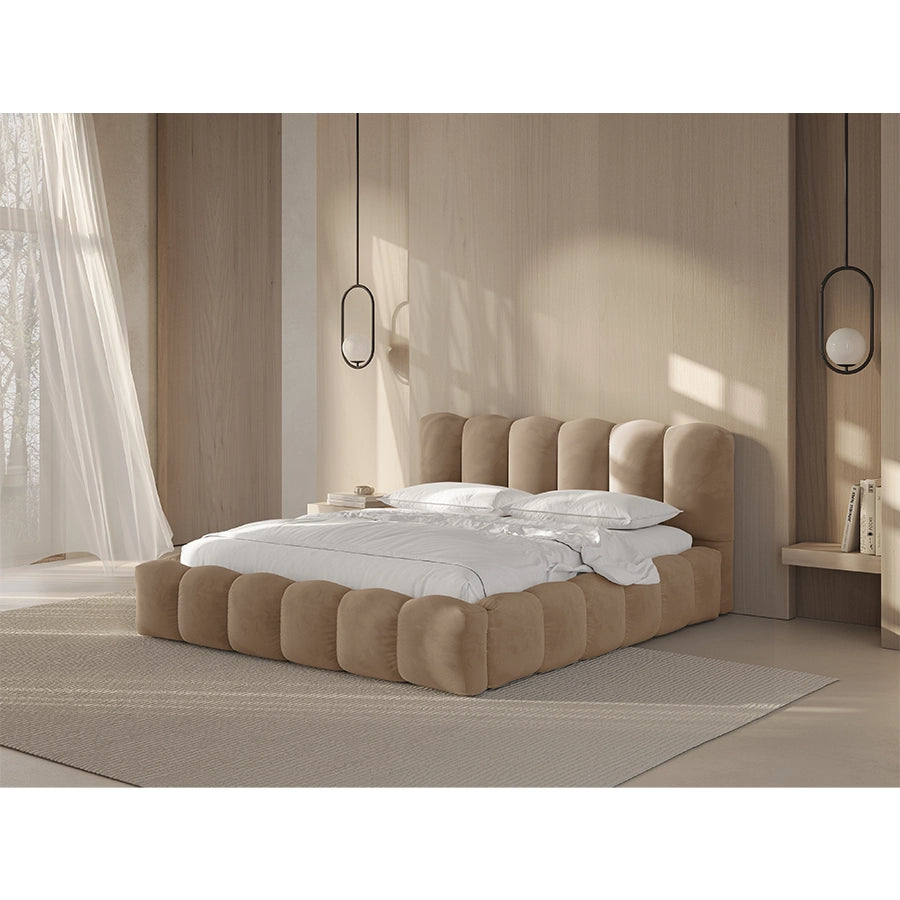 Pat bej sand din catifea 200 x 200 Lupine