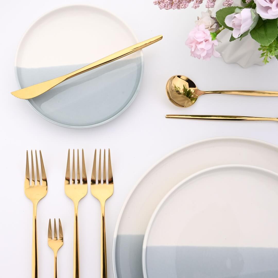 Set de 24 tacamuri gold Contempo Poetic2